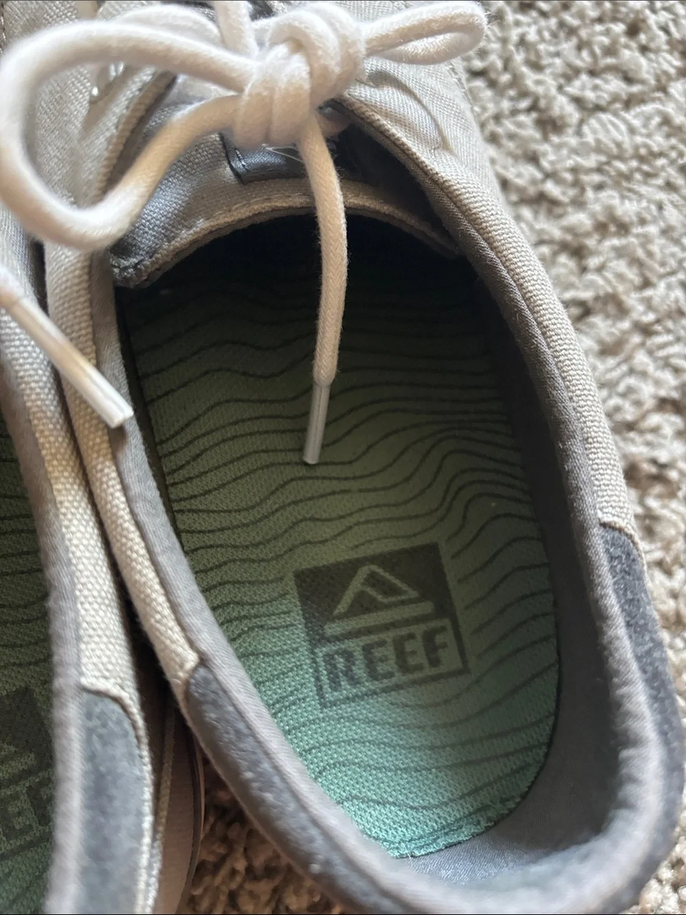 Reef Men's Canvas Deckhand Boat Shoes in Gray and White